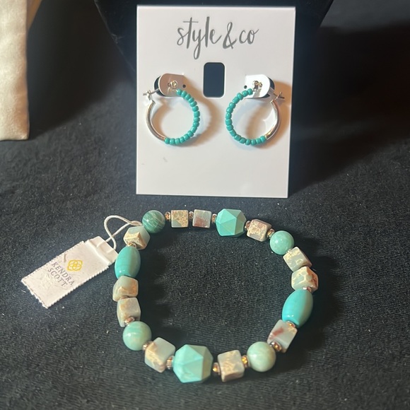 Kendra Scott Ember Bracelet in Variegated Turquoise Magnesite + earrings bundle - Picture 2 of 12